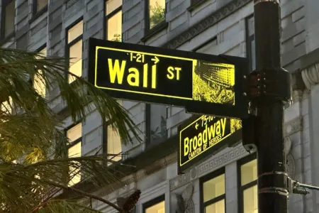 Jobs report eases US inflation worries